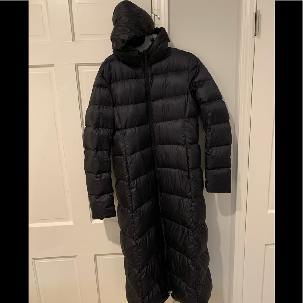 Uniqlo ultra light down long hooded coat